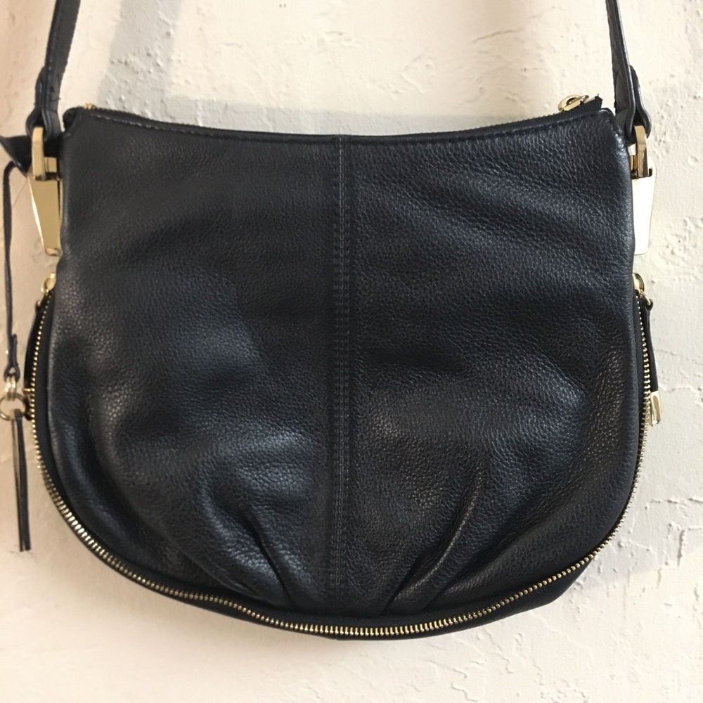 Vince Camuto Leather Crossbody Shoulder Bag Black Expandable Gold Zipper Detail - Picture 6 of 15